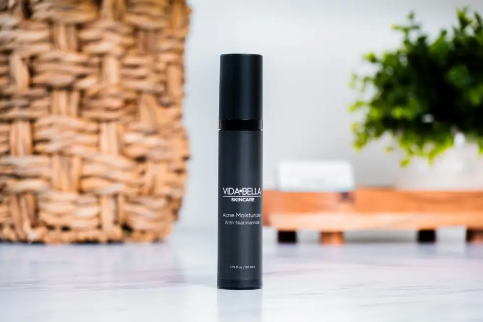 Acne Moisturizer at Vida Bella Med Spa & Weight Loss Center in Glendale, AZ